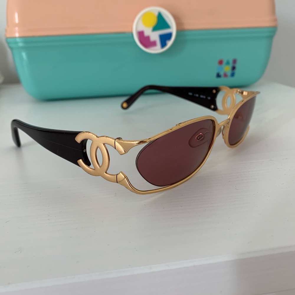 Vintage Chanel sunglasses style #4024